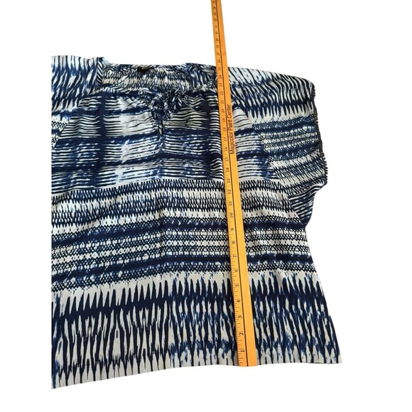 A.N.A  Blouse Blue Short Sleeve‎ Blue Pattern Flowy Polyester - Picture 5 of 10